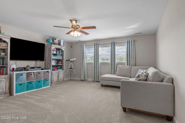 112 Peletier Shores Drive, Swansboro, NC 28584