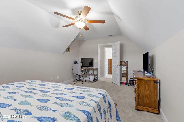 112 Peletier Shores Drive, Swansboro, NC 28584