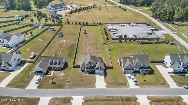 112 Peletier Shores Drive, Swansboro, NC 28584
