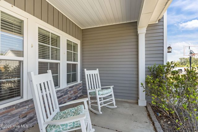 112 Peletier Shores Drive, Swansboro, NC 28584