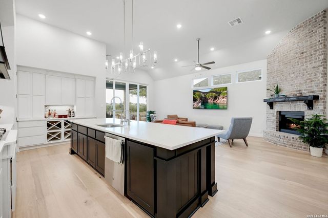 1410 Lytham, Bulverde, TX 78163