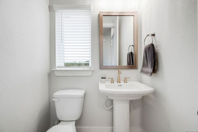 1410 Lytham, Bulverde, TX 78163