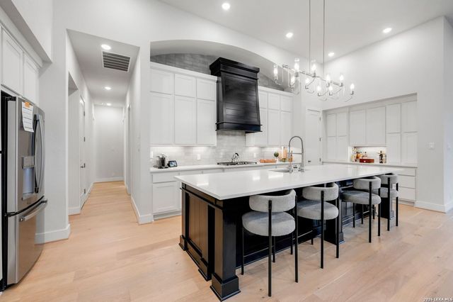 1410 Lytham, Bulverde, TX 78163