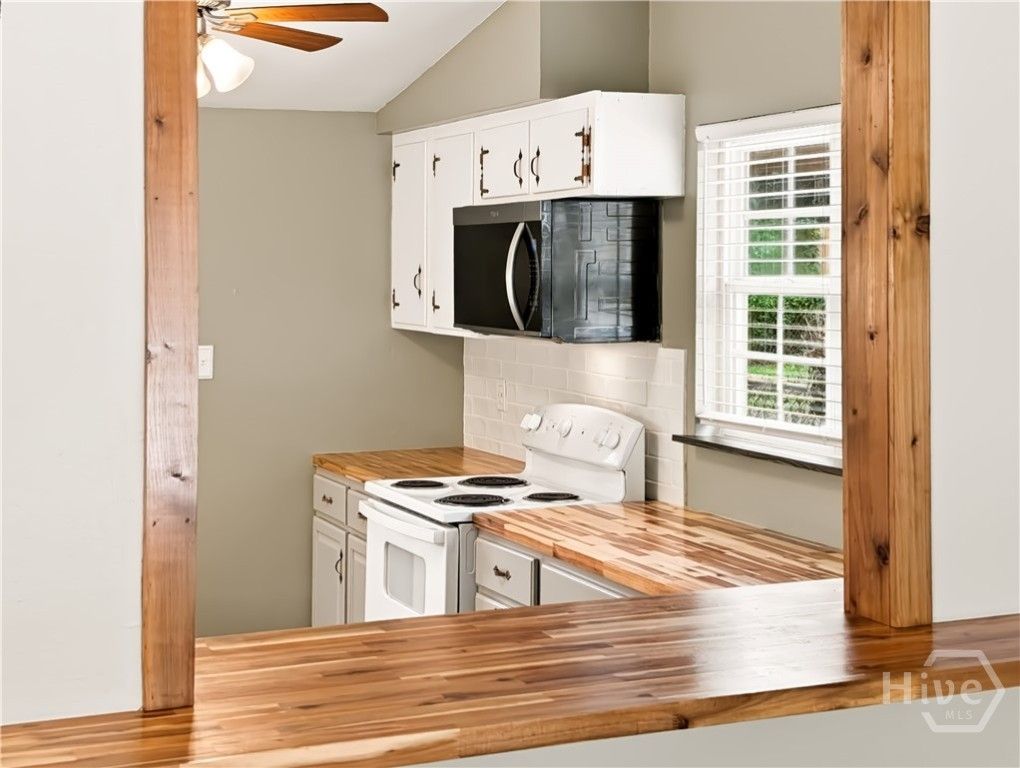 Image 13 of property listing at 2615 Mississippi Avenue, Savannah, GA 31404