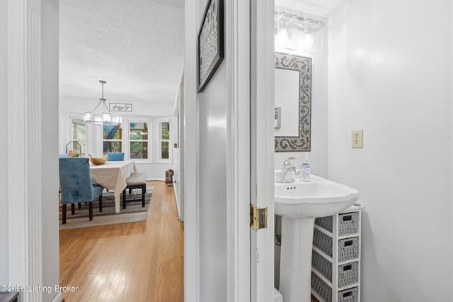 3617 Sundance Dr, New Albany, IN 47150