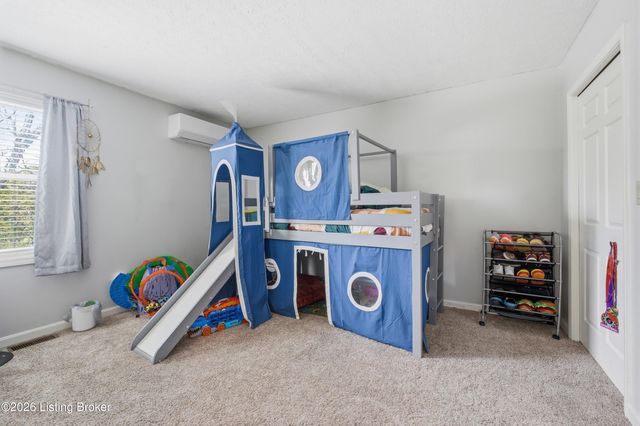 3617 Sundance Dr, New Albany, IN 47150