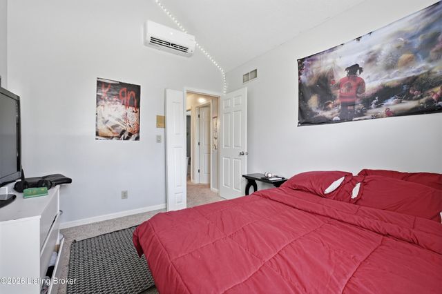 3617 Sundance Dr, New Albany, IN 47150