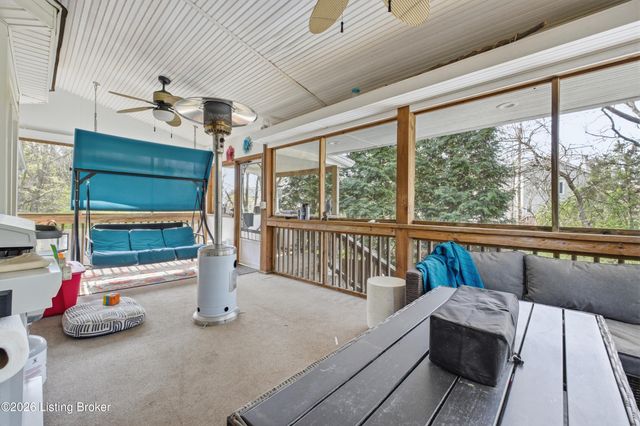 3617 Sundance Dr, New Albany, IN 47150