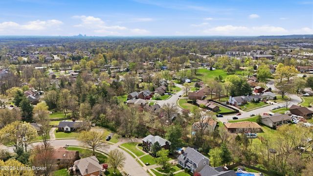 3617 Sundance Dr, New Albany, IN 47150