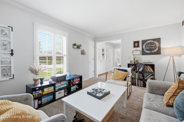 3617 Sundance Dr, New Albany, IN 47150