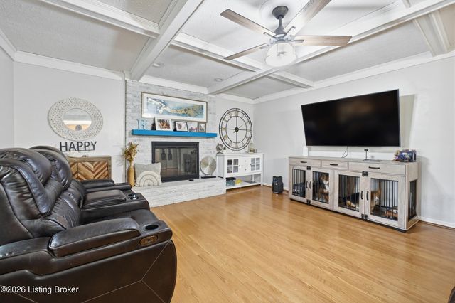 3617 Sundance Dr, New Albany, IN 47150