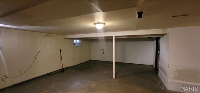 12350 Centerbrook Drive, Black Jack, MO 63033