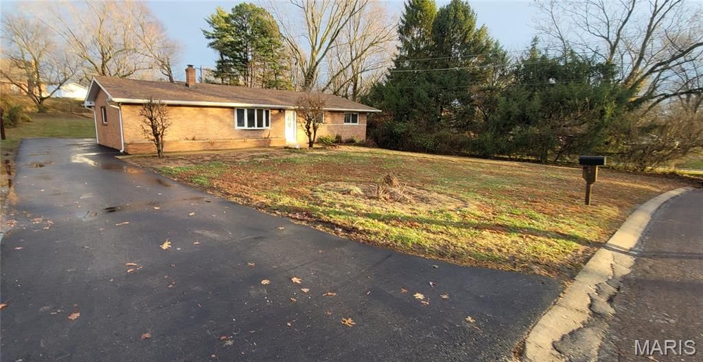 12350 Centerbrook Drive, Black Jack, MO 63033