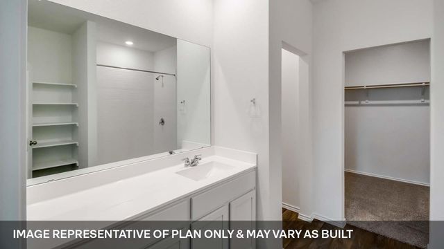 232 Arnold Loop, Uhland, TX 78640