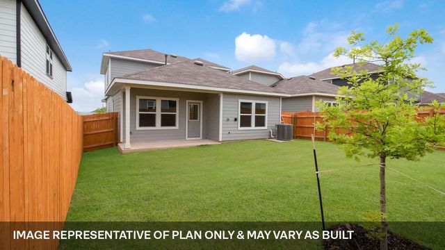 232 Arnold Loop, Uhland, TX 78640