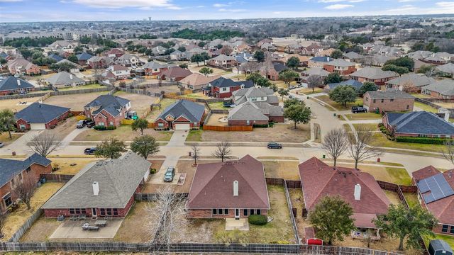 1032 Bending Oak Drive, Cedar Hill, TX 75104