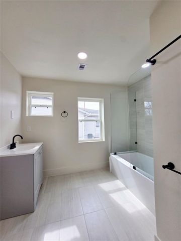 4607 Englewood Street, Houston, TX 77026