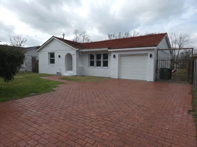 4607 Englewood Street, Houston, TX 77026