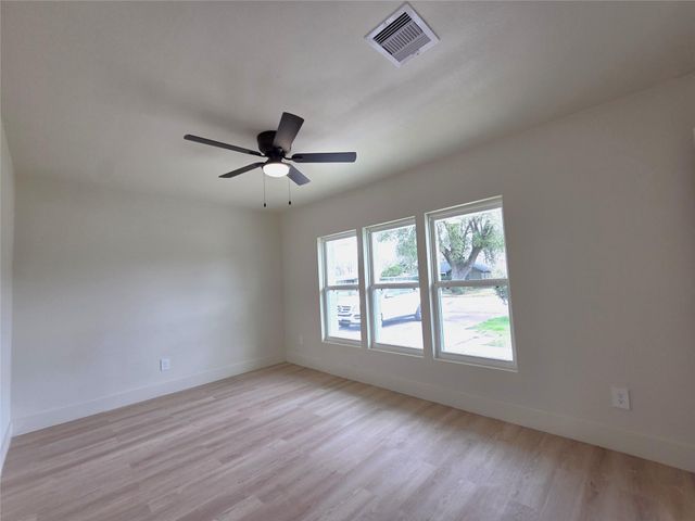 4607 Englewood Street, Houston, TX 77026