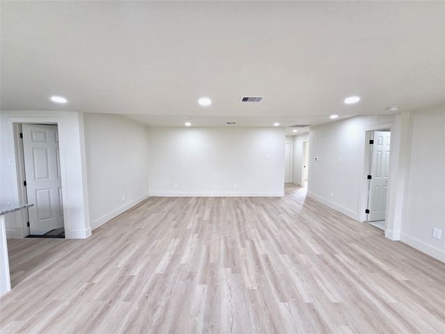 4607 Englewood Street, Houston, TX 77026