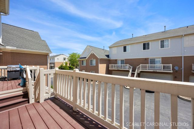 2125 W Concord Lane 2125, Addison, IL 60101