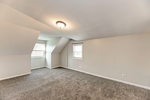 4915 Edward Avenue, Downers Grove, IL 60515