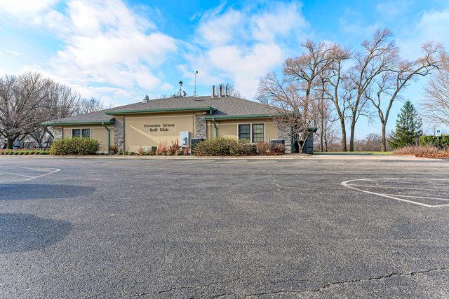 4915 Edward Avenue, Downers Grove, IL 60515