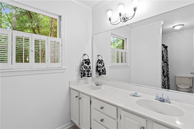4074 Norton Place SE, Smyrna, GA 30082