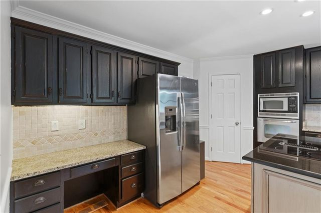 4074 Norton Place SE, Smyrna, GA 30082