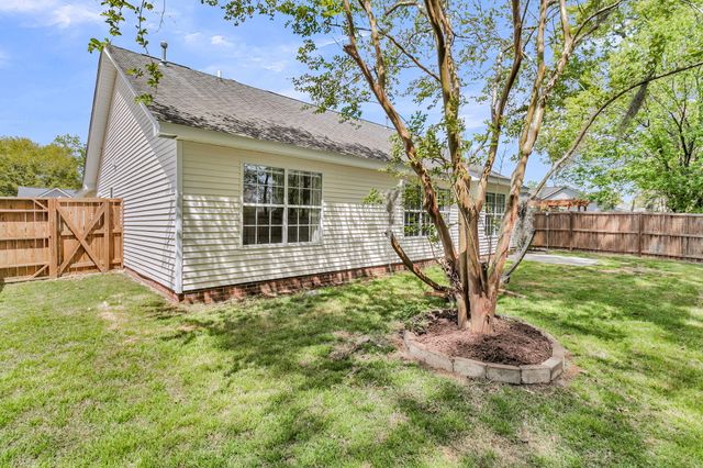 604 Tribeca Court, Charleston, SC 29414