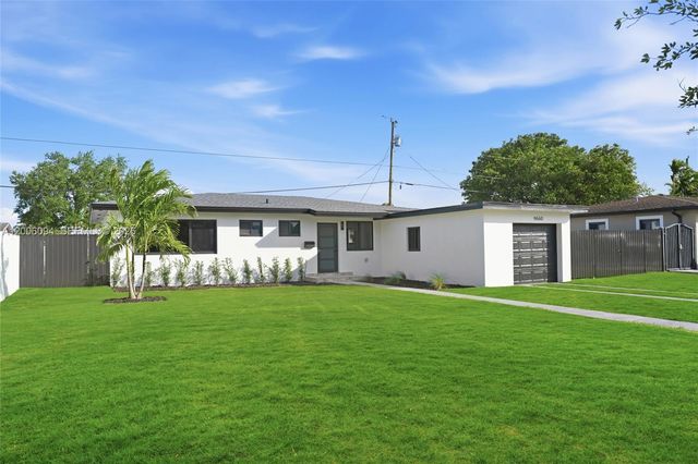 9660 Dominican Dr, Cutler Bay, FL 33189