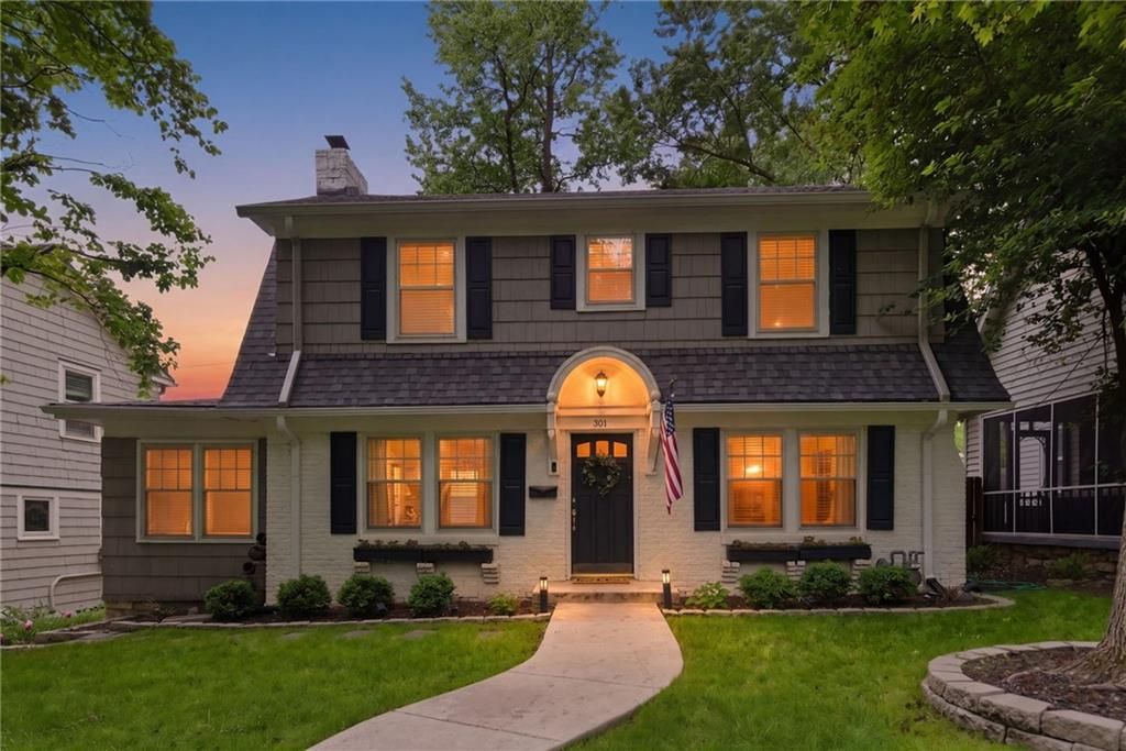 301 E 68 Terrace, Kansas City, MO 64113
