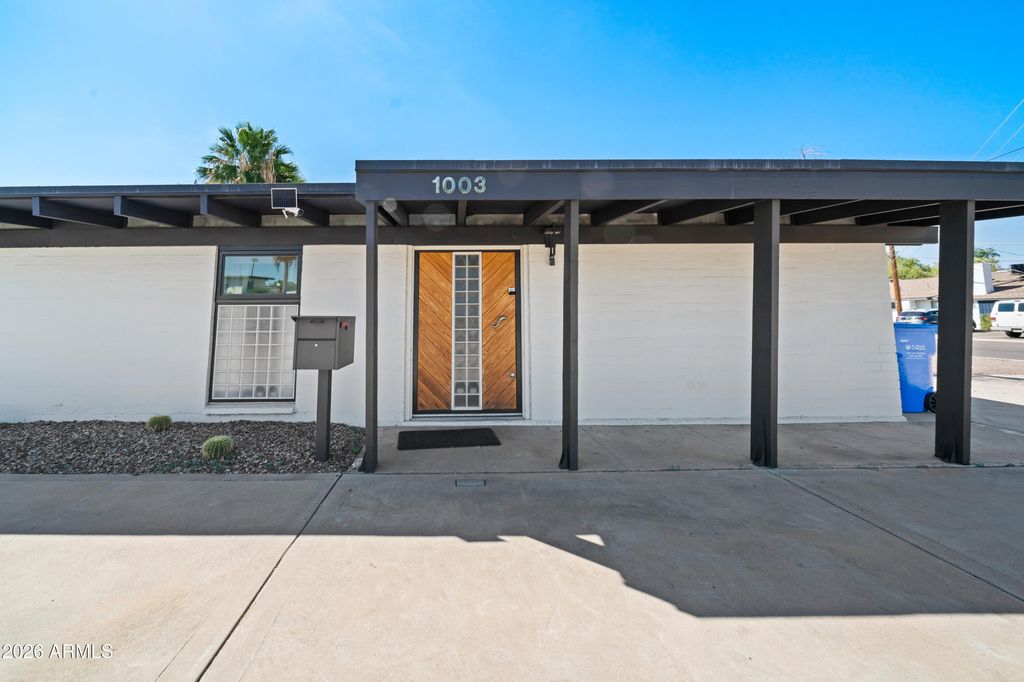 1003 E BETHANY HOME Road, Phoenix, AZ 85014 — exterior