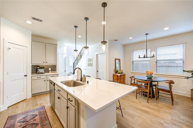 17758 Tree Of Heaven, Conroe, TX 77385