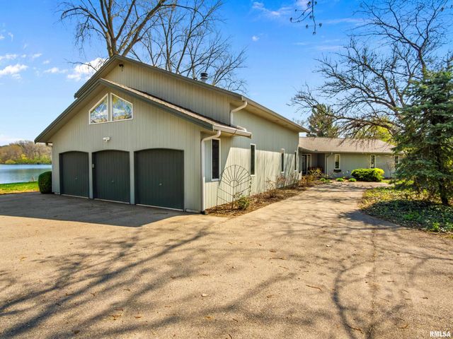 1806 S 14TH Street, Pekin, IL 61554