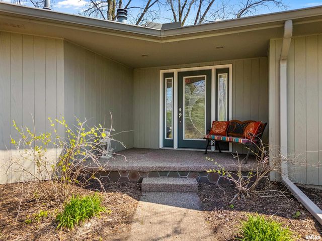 1806 S 14TH Street, Pekin, IL 61554