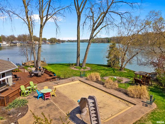 1806 S 14TH Street, Pekin, IL 61554