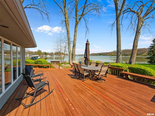 1806 S 14TH Street, Pekin, IL 61554