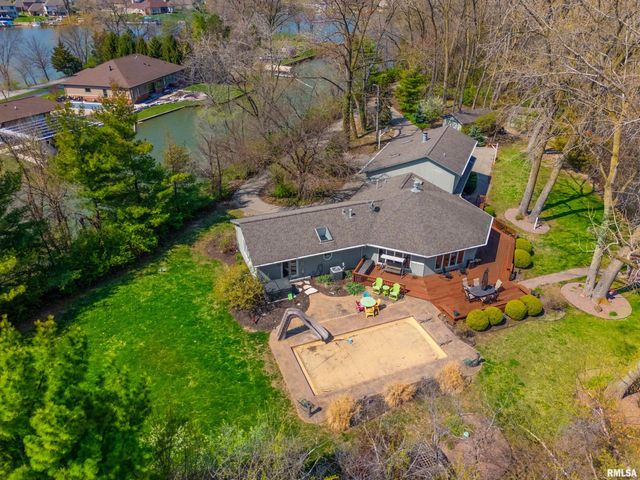1806 S 14TH Street, Pekin, IL 61554