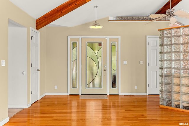 1806 S 14TH Street, Pekin, IL 61554