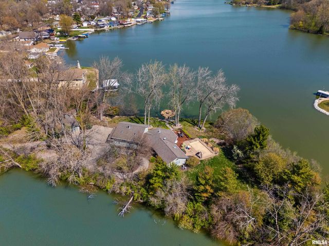 1806 S 14TH Street, Pekin, IL 61554