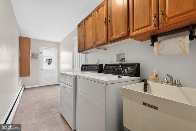312 COVERED BRIDGE RD, King Of Prussia, PA 19406