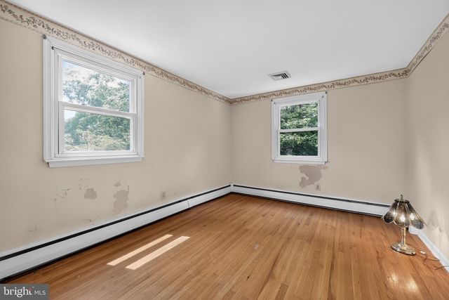 312 COVERED BRIDGE RD, King Of Prussia, PA 19406