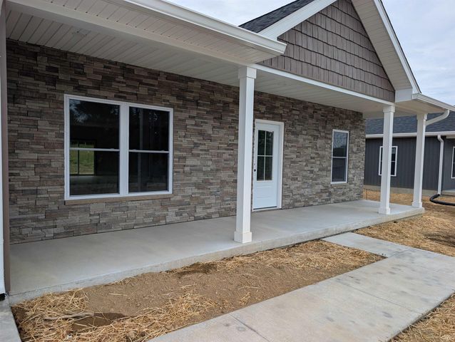 217 Poplar Street, Loogootee, IN 47553