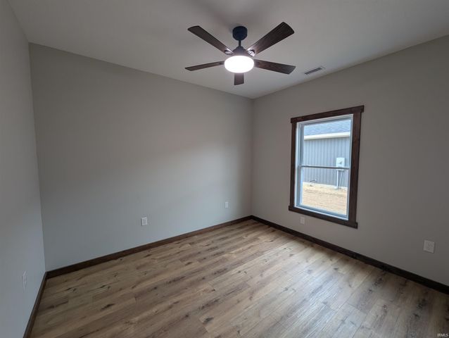 217 Poplar Street, Loogootee, IN 47553