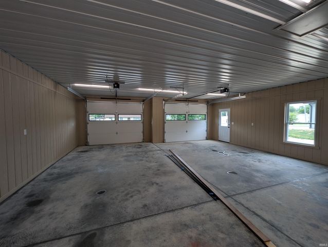 217 Poplar Street, Loogootee, IN 47553