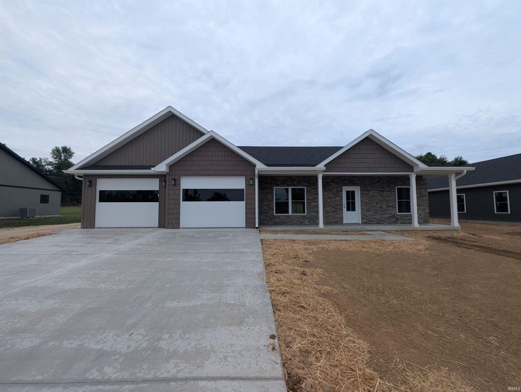 217 Poplar Street, Loogootee, IN 47553