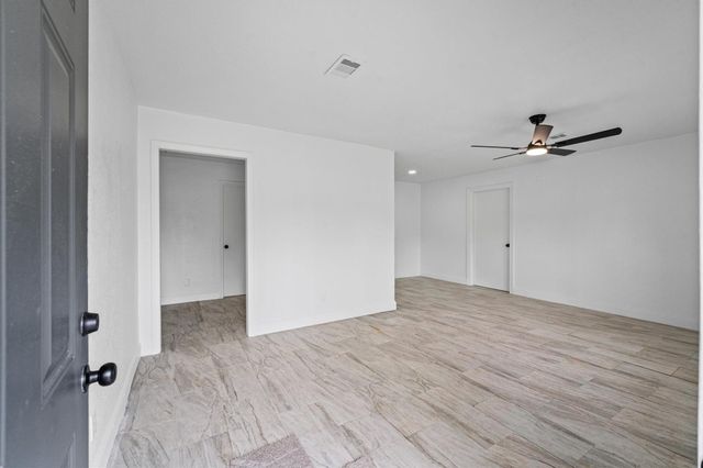 6134 Belmark Street, Houston, TX 77033
