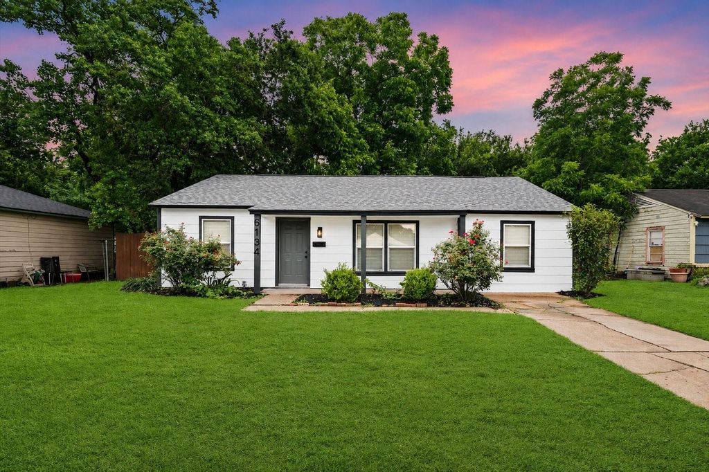 6134 Belmark Street, Houston, TX 77033