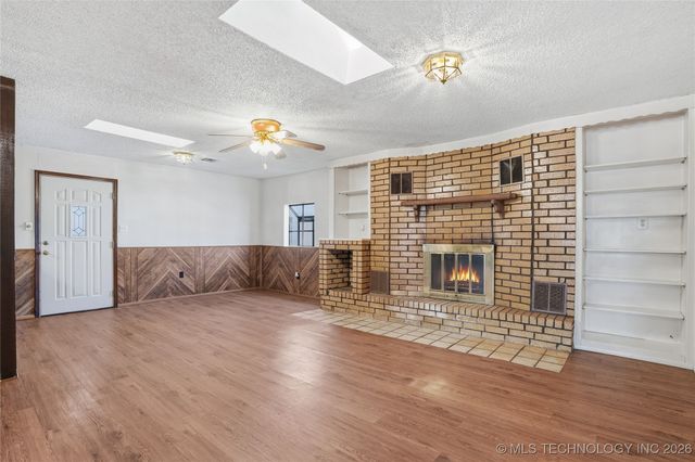 10611 E 112th Place N, Owasso, OK 74055